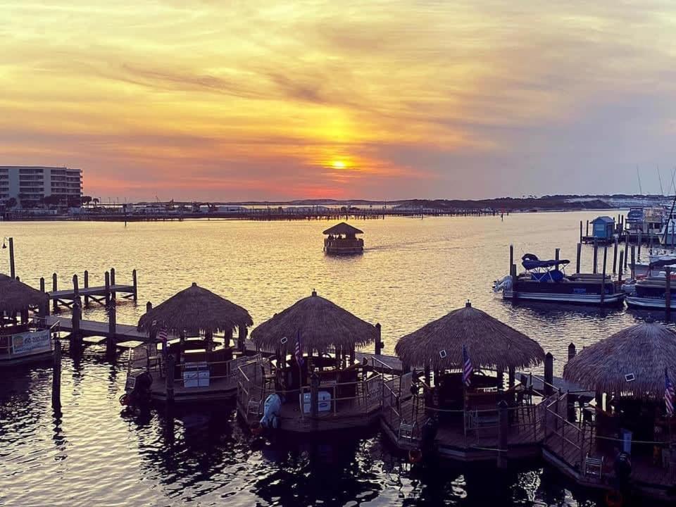 5 Star Resort 11Th Fl Stunning Sunrise 2Br 2Ba King Suite,Pools ,Shuttle Or Walk To Beach 德斯廷 外观 照片